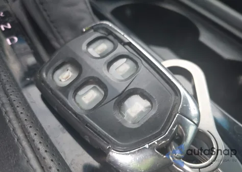 2015 Cadillac Cts Luxury z USA, uszkodzony, nr VIN 1G6AR5S30F0137370